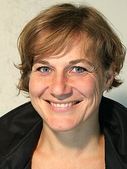 Katja Hintze (Vorstandsvorsitzende)
